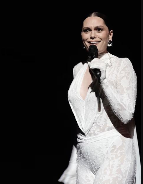 Is Jessie J pregnant or not? She clears the air