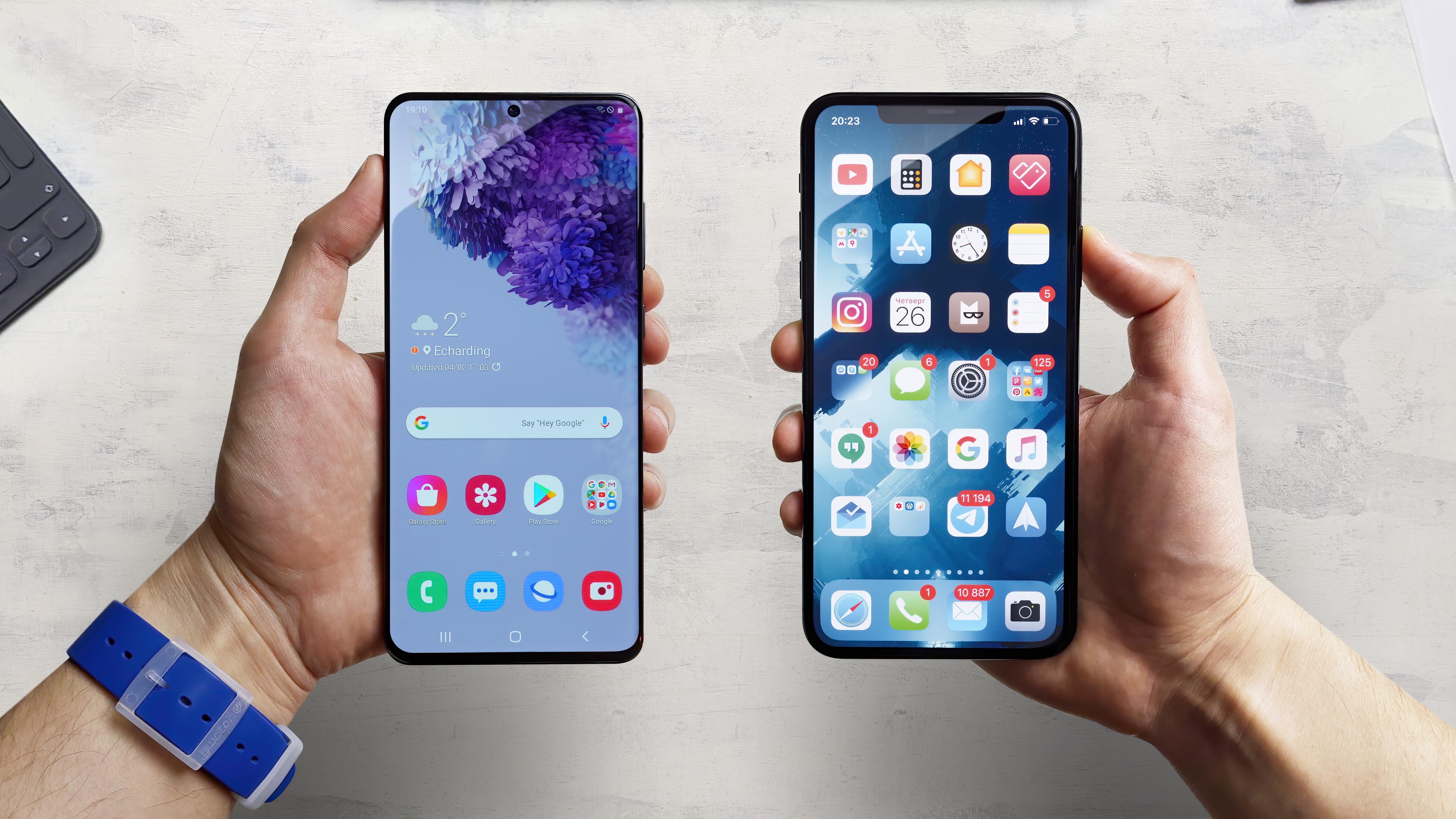 Samsung Galaxy S20 Ultra and Apple iPhone 11 Pro, side by side