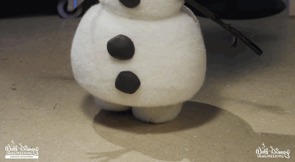 olaf walking