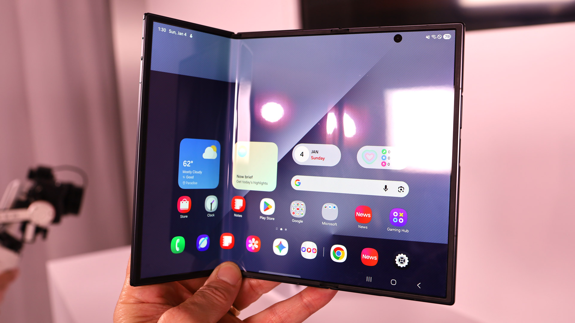 Samsung Galaxy Z Trifold gets to work