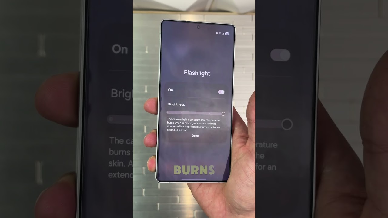 Galaxy S25 Ultra Flash MELT Plastic?!🔥 #GalaxyS25Ultra #CameraTest #Samsung #Tech - YouTube