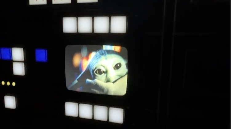 Millennium Falcon: Smugglers Run The Mandalorian and Grogu at Disney World's Hollywood Studios.jpeg