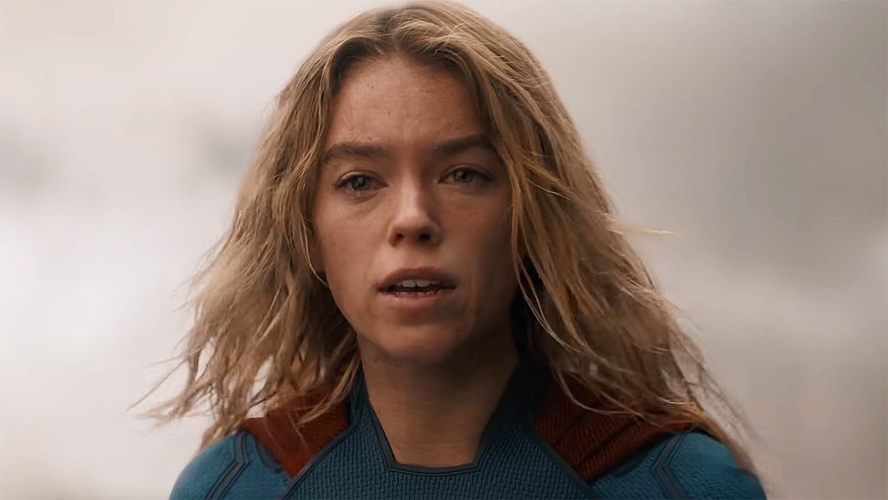Kara Zor-El looks sad while talking to Ruthye off camera in Supergirl