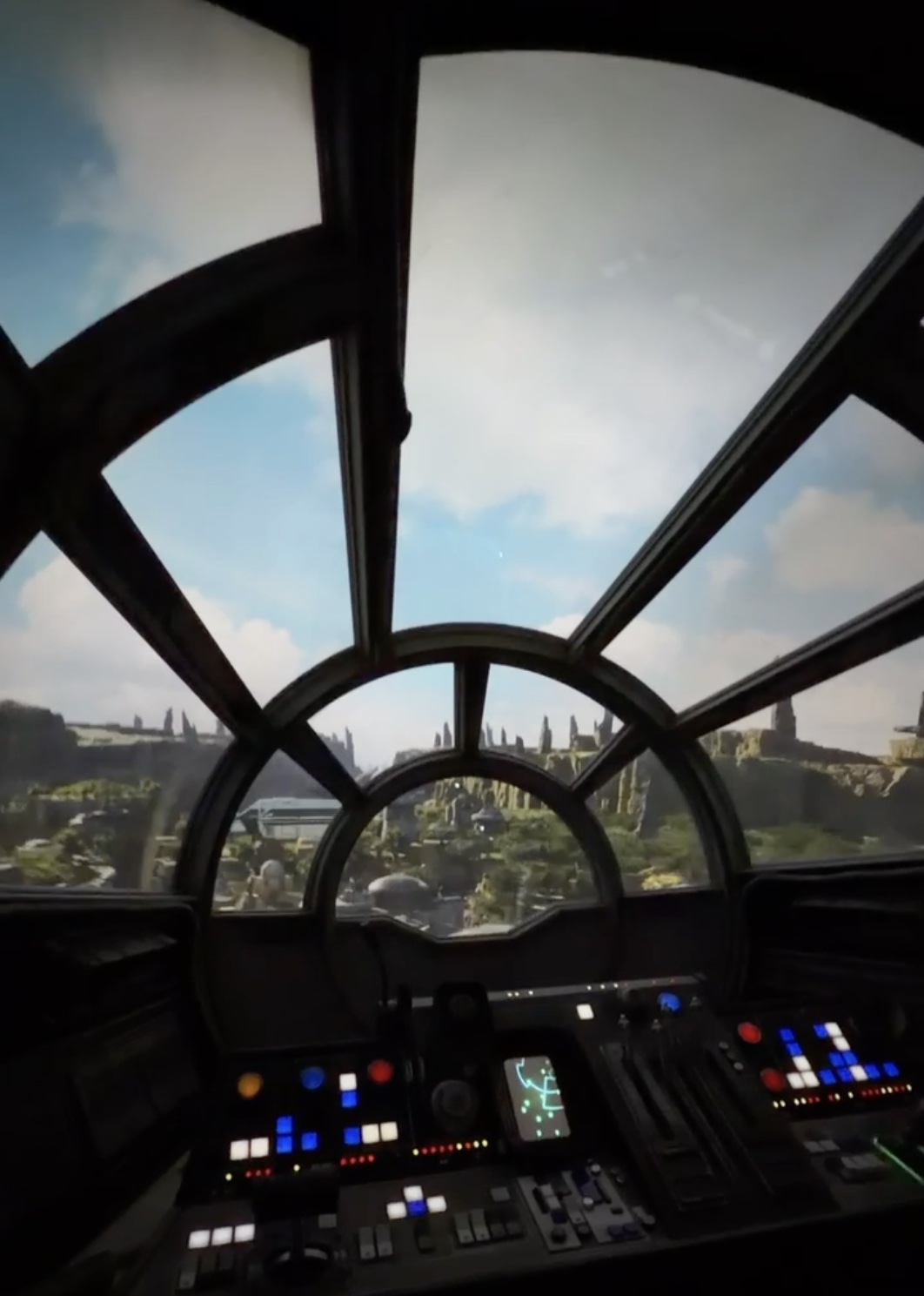 Millennium Falcon: Smugglers Run The Mandalorian and Grogu at Disney World's Hollywood Studios.jpeg
