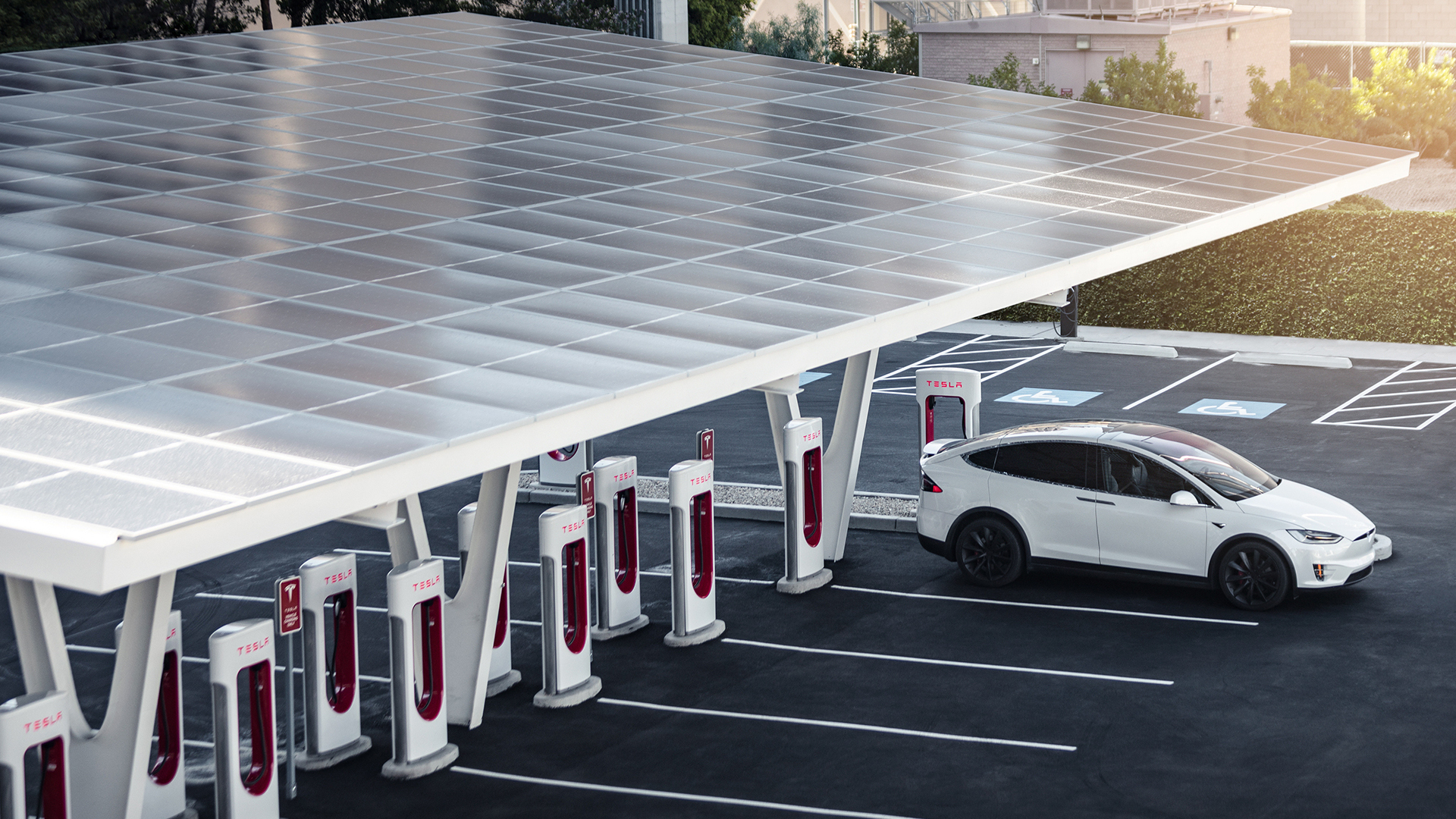Tesla supercharger