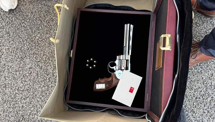 A weapon gifted by Turkish President Recep Tayyip Erdogan to Belgian Prime Minister Bart De Wever at the NATO summit in Ankara. – Reuters