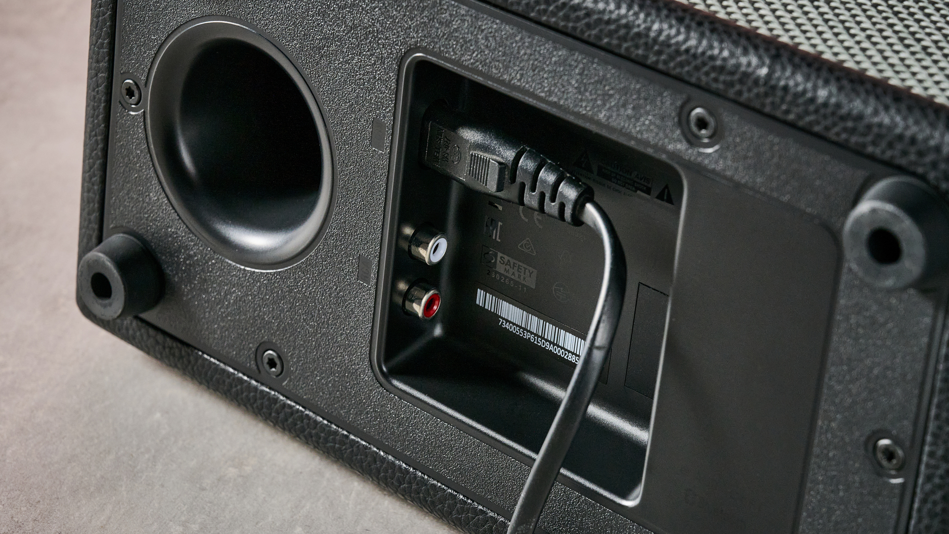 Cables under the Marshall Acton IV